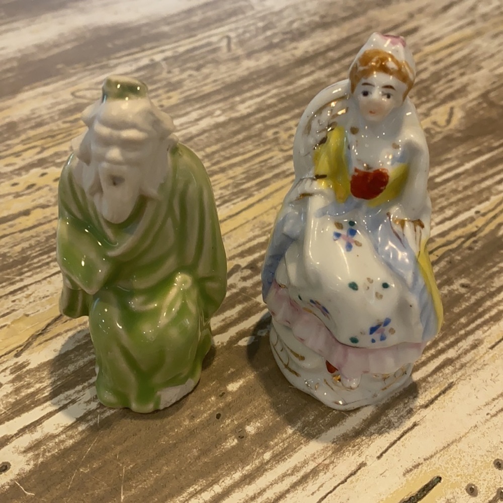 Vintage Made in Japan Porcelain Figurines (2)​​​​​​​​ - Picture 15 of 15